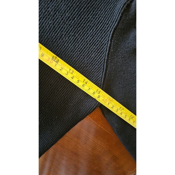 Love Token Ophelia Cut Sleeve Sweater, Black, NEW,  Size S - Picture 9 of 14